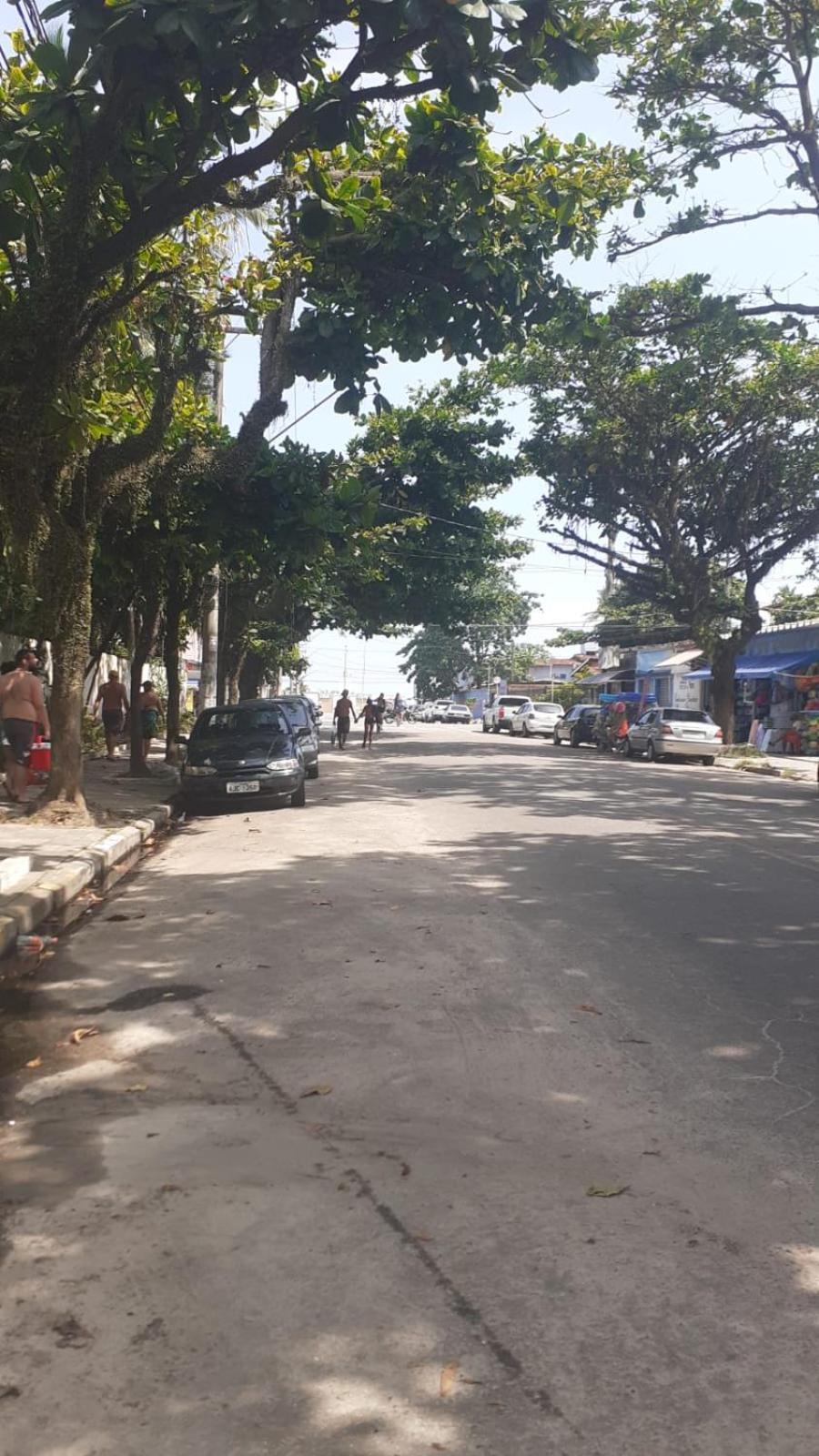 Apartamento com Estacionamento, Wi-Fi, Ar condicionado a 300 metros da Praia da Enseada no Guarujá. Exterior foto